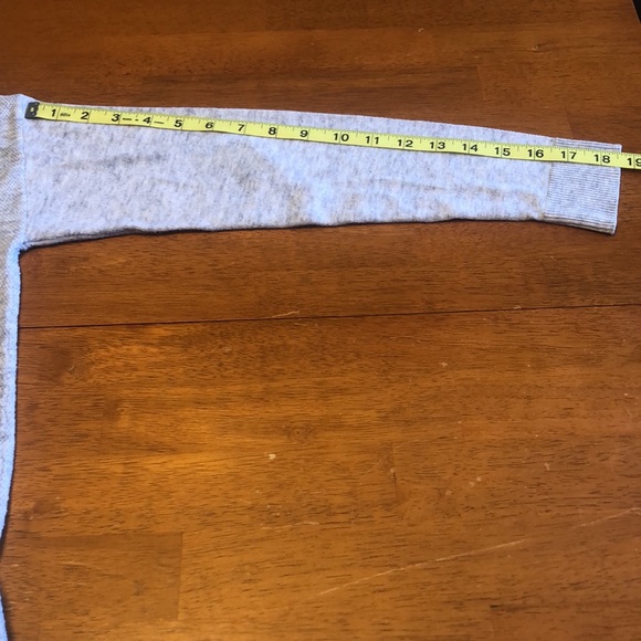 TOPSHOP Women’s Size 10 Thin Soft Grey Long Sleeve Sweater Top - Picture 10 of 10